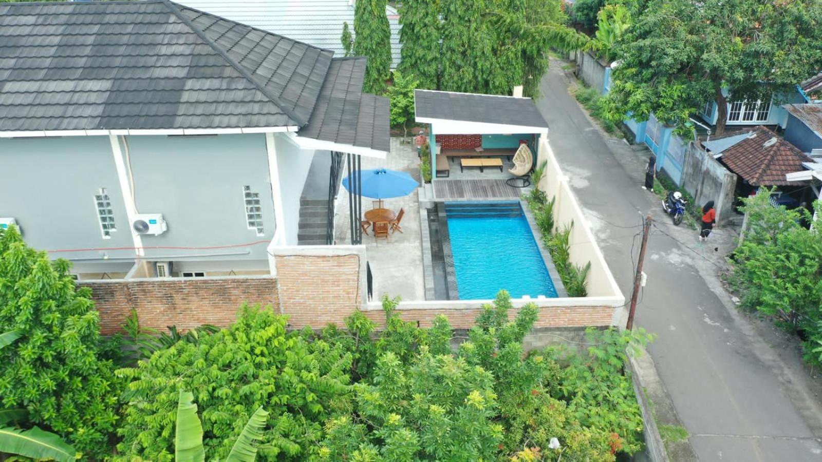 Zavana Rooms & Restaurant Tanjungkarang Eksteriør bilde